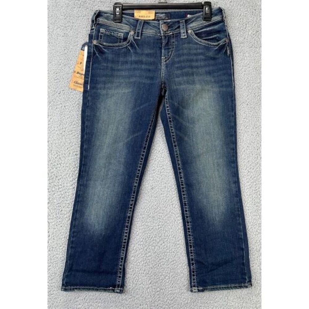 Silver Jeans Co. Cropped Jeans Womens 29X22 Blue Distressed Aiko Fit Denim NEW